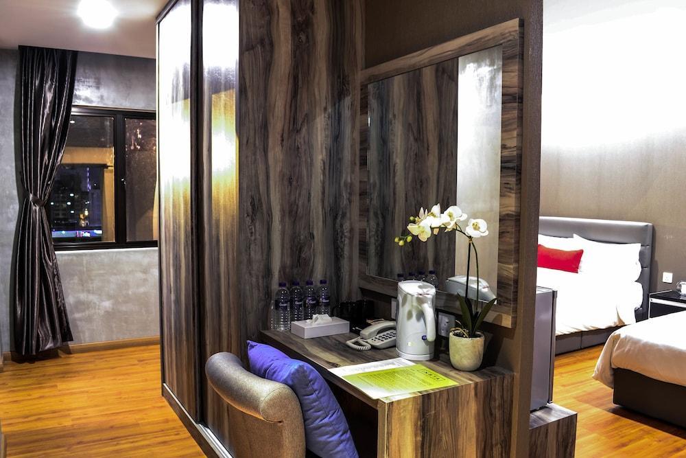 Insta Hotel Johor Bahru Buitenkant foto